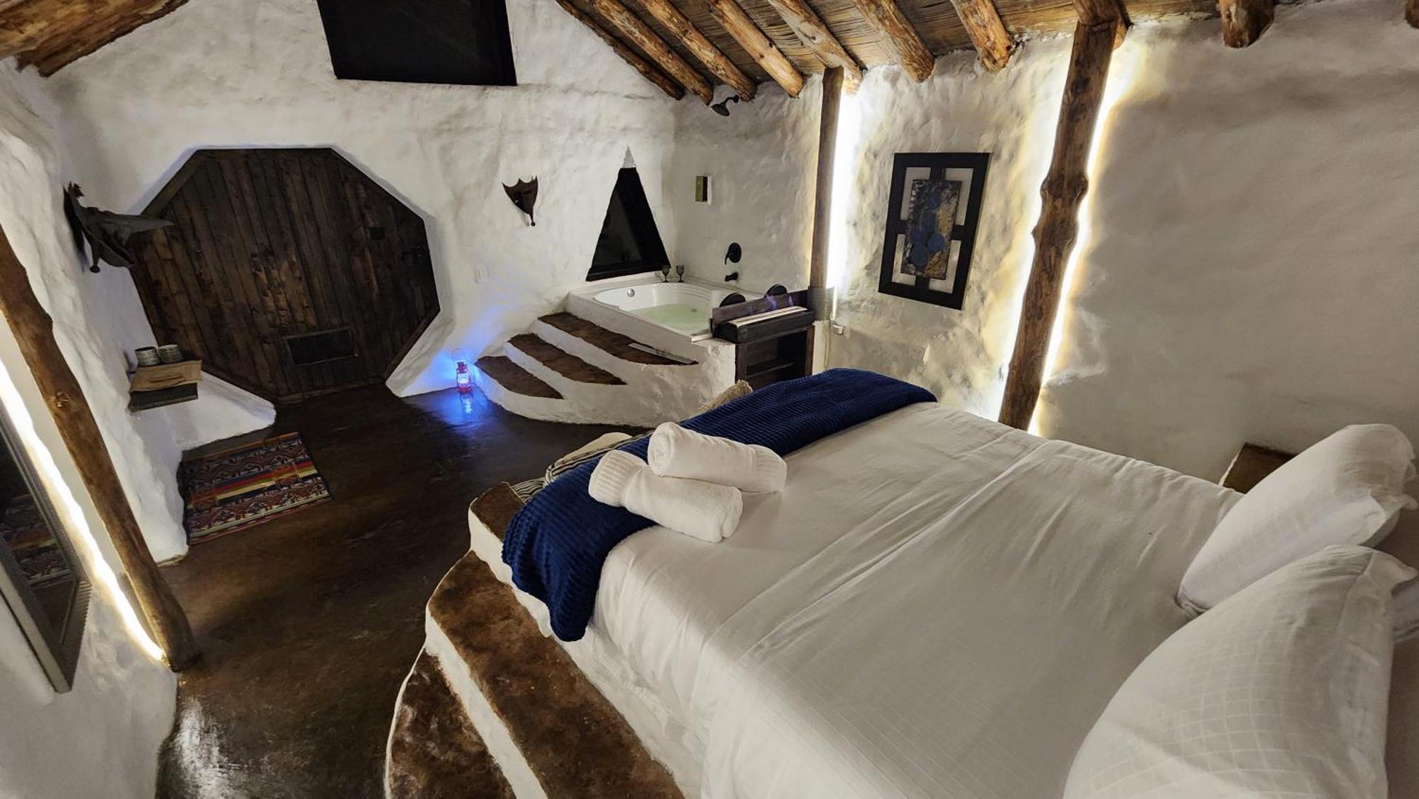 Hobbit Hotel Ecolodge- Guatapé Exteriör bild
